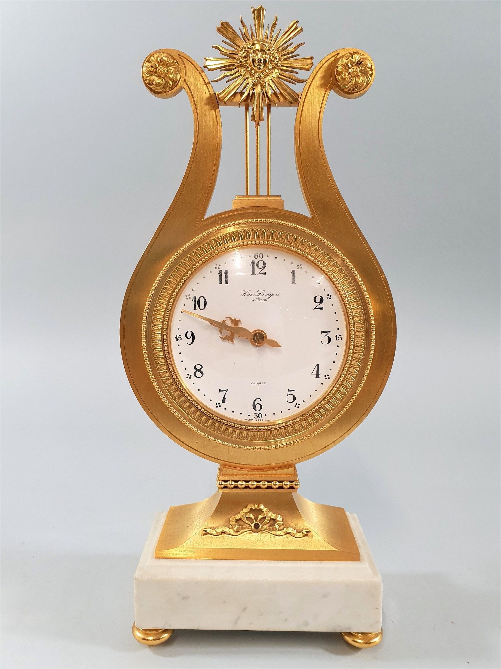 Ancienne pendulette Hour lavigne socle en cristal Schneider - Collection